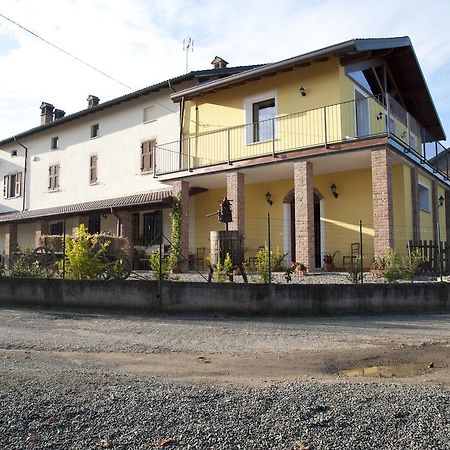 Agriturismo Il Vecchio Portico Francavilla Bisio Bagian luar foto