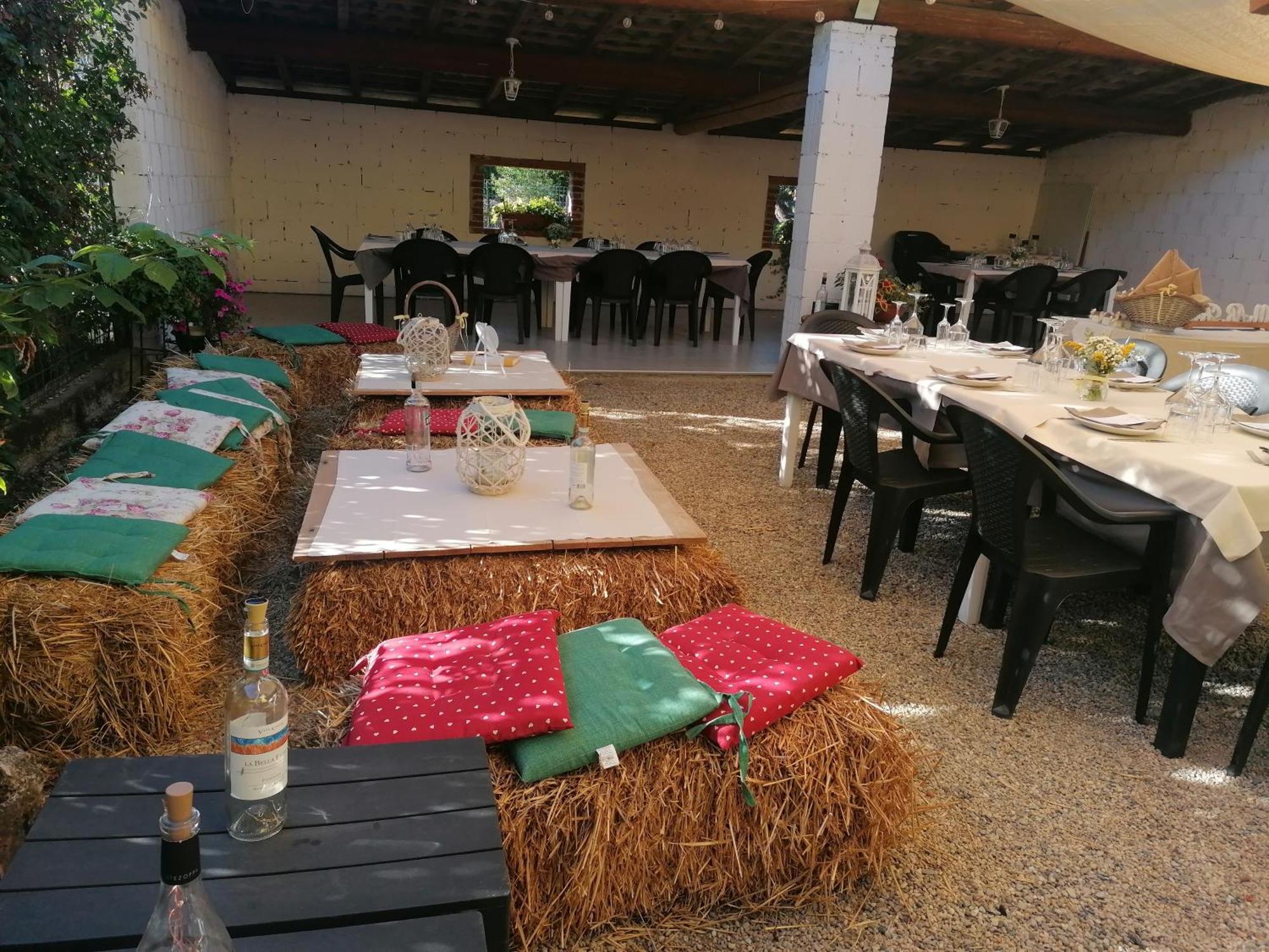 Agriturismo Il Vecchio Portico Francavilla Bisio Bagian luar foto