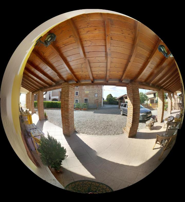 Agriturismo Il Vecchio Portico Francavilla Bisio Bagian luar foto