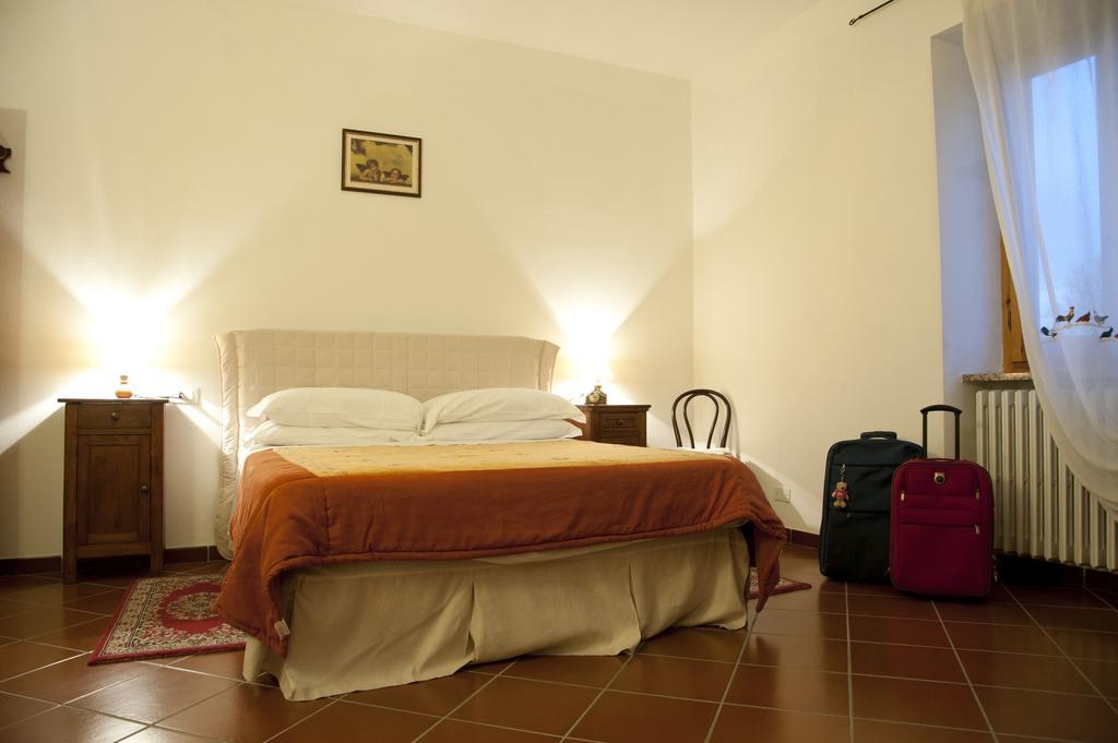 Agriturismo Il Vecchio Portico Francavilla Bisio Bagian luar foto