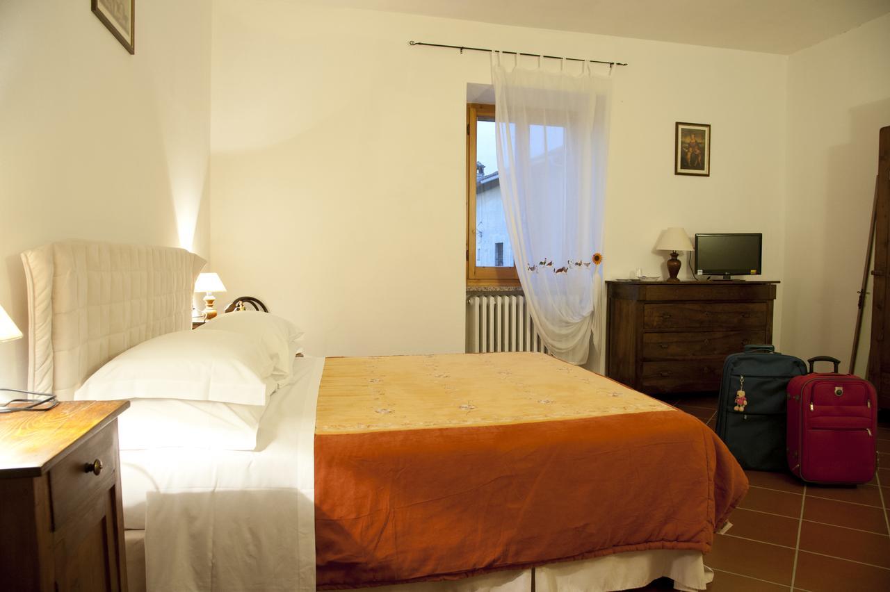 Agriturismo Il Vecchio Portico Francavilla Bisio Bagian luar foto